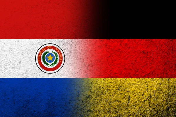 Bandera Nacional Alemania Con Bandera Nacional República Del Paraguay Fondo — Foto de Stock