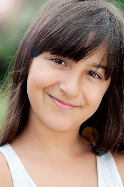 Menina com um sorriso agradável — Fotografia de Stock