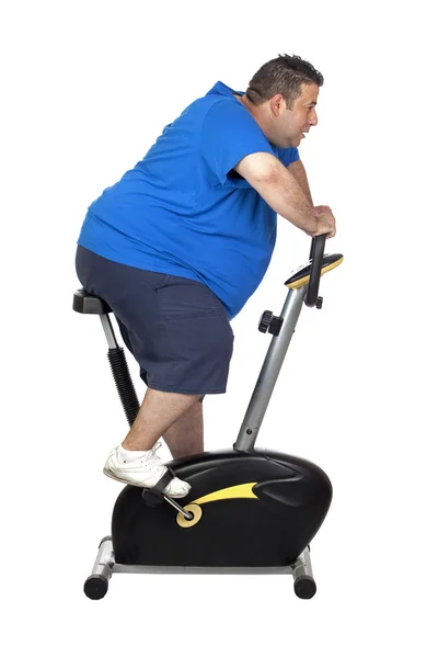 Hombre gordo practicando deporte aislado sobre un fondo blanco —  Fotos de Stock