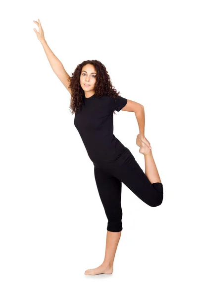 Brunette vrouw doen yoga oefeningen — Stockfoto