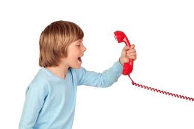 telefon bağıran kızgın çocuk