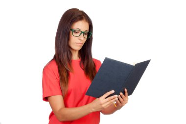 bir kitap ve Okuma gözlükleri çekici kadın