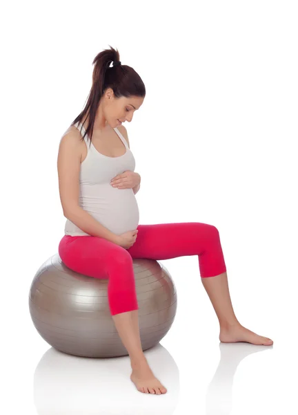 Belle femme enceinte faisant pilates — Photo