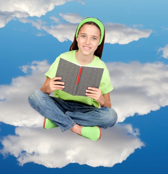 Reading in the clouds — Stock Photo, Image