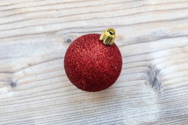 Ahşap arka planda Noel süsü. Xmas ve Yeni Yıl teması. 