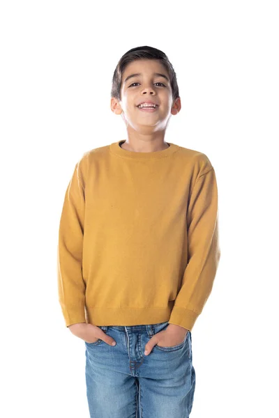 Enfant Brun Avec Shirt Jaune Isolé Sur Fond Blanc — Photo