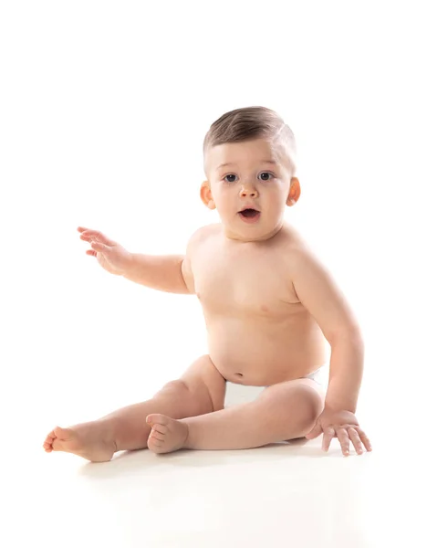 Niño Divertido Bebé Niño Desnudo Pañal Aislado Sobre Fondo Blanco — Foto de Stock