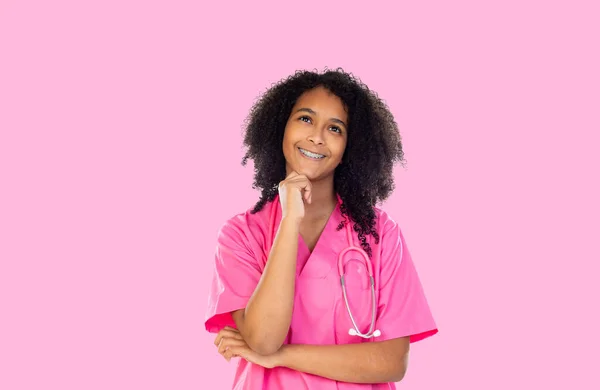 Netter Junger Arzt Isoliert Auf Rosa Hintergrund — Stockfoto