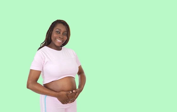 Young Beautiful Pregnant African Woman Color Background — Photo