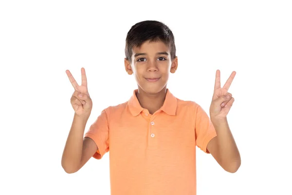 Πορτρέτο Του Λατίνου Παιδιού Κάνοντας Χειρονομία Νίκης Απομονωμένη Λευκό Φόντο — Φωτογραφία Αρχείου
