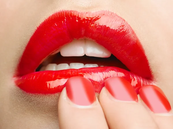 Beautiful red lips — Stock Photo, Image