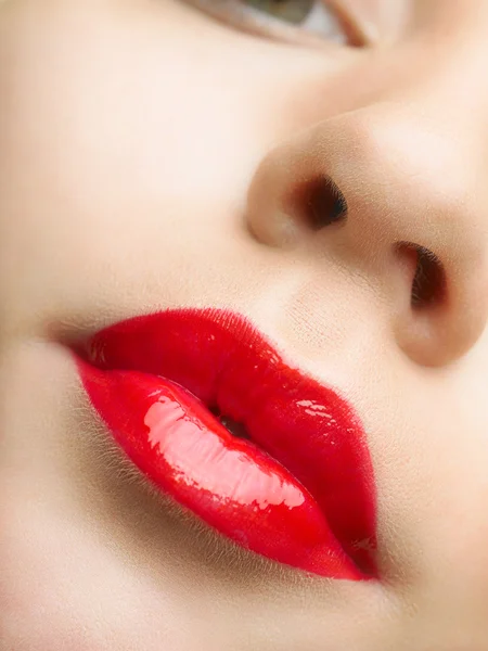 Belles lèvres rouges — Photo