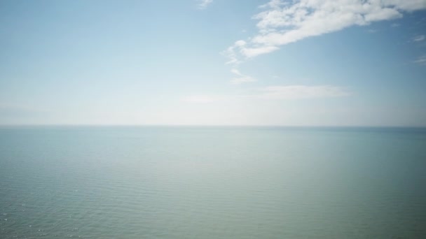 Luftaufnahmen von einem Süßwasserstrand in Ontario Kanada — Stockvideo