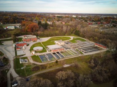 atık su kanalizasyon arıtma tesisi anteni.