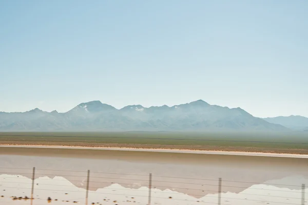 Desert and road — Stock Photo, Image