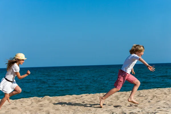 Kids chasing each other. — Stock Photo, Image