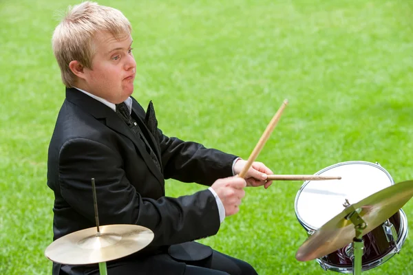 Disabled drummer in action. — Stock Photo, Image