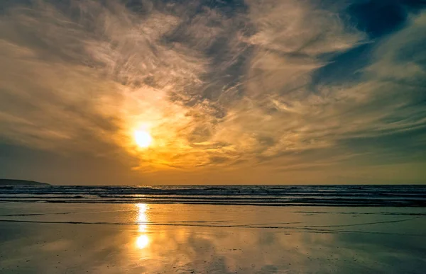 Sunset Gwithian Beach Gwithian Towans Hayle Cornwall Velká Británie — Stock fotografie