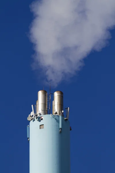 Chimenea azul — Foto de Stock