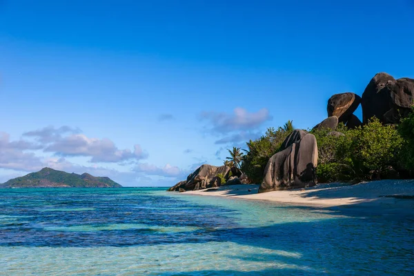 塞舌尔 拉迪古岛 暑假图片完美热带岛屿的概念 — 图库照片