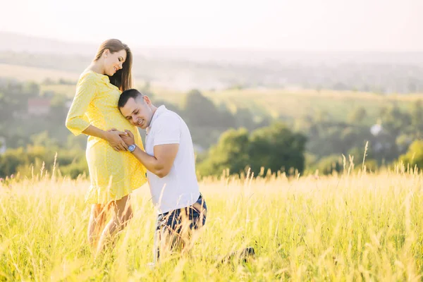 Husband Hugging His Pregnant Wife Father Listening Belly Put His — Foto Stock