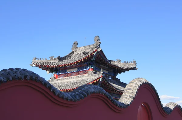 Der lange shou shan guan di miao Tempel. Zaun & Dach — Stockfoto