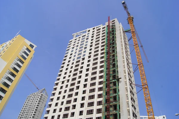 Hoge stijging gebouwen in aanbouw Rechtenvrije Stockfoto's