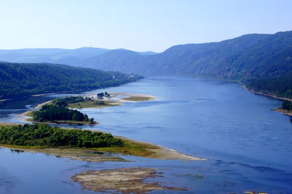 Jenissei-Flusslandschaft Stockfoto