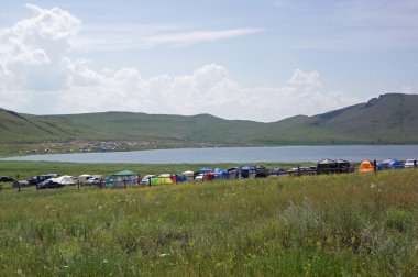 khakass Gölü shunet. kıyıya kamp