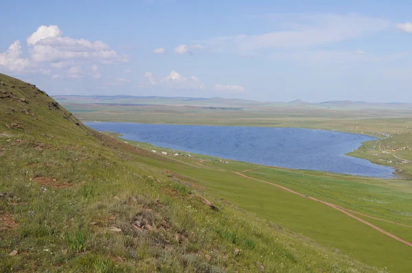 Steppe lake Tus (Chakassië) — Stockfoto