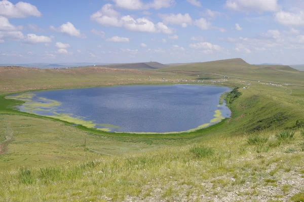 Steppe lake Kiprino (Chakassië) — Stockfoto