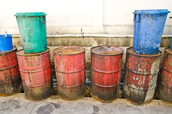 Old and dirty fuel tank — Stock Photo, Image