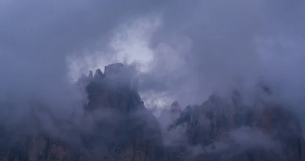 Bellissimi Colori Dell Alba Nelle Alpi Francesi Estate — Foto Stock