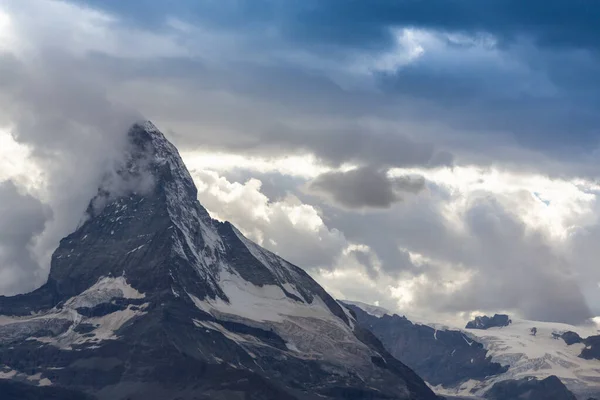 Beautiful Scenery Swiss Alps Summer Matterhorn Peak Background — Stock Photo, Image