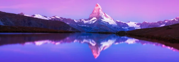Beautiful Scenery Swiss Alps Summer Matterhorn Peak Background — стоковое фото