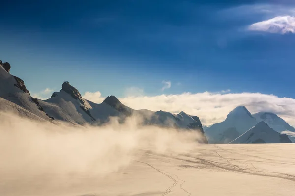 Beautiful Alpine Scenery Swiss Alps Winter Dramatic Cloudscape — Stock Photo, Image