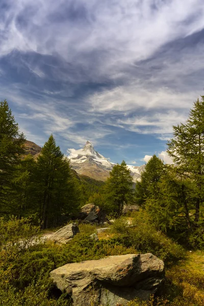 Schöne Alpine Landschaft Den Schweizer Alpen Sommer Rund Das Matterhorn — Stockfoto