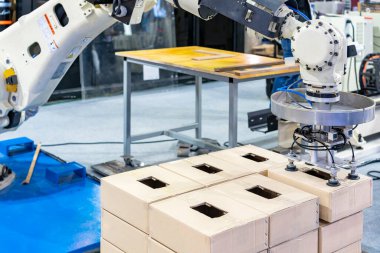 Hassas robot kolu ve otomatik vakum yastığını kapat ya da sanayide üretimin çeşitli malzeme levha ürünü veya taşınabilir kağıt kutu için vakum bardağını kapat