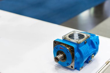 Yağ enjeksiyonu hava sonları vidaları veya vida blokları veya yağ yağlı vidalar basınçlı hava üretmek için veya sanayi üzerine hava sıkmak için