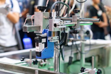 Inkjet print head component of continuous label or graphics printer machine for manufacturing process in industrial