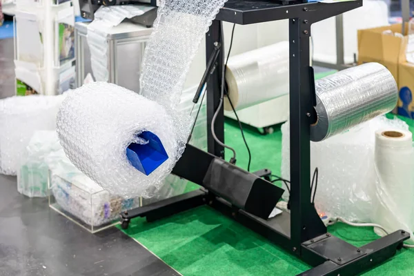 Rollluftblasenverpackungen Aus Kunststoff Stoßfest Zum Einwickeln Von Produkten Oder Zur — Stockfoto