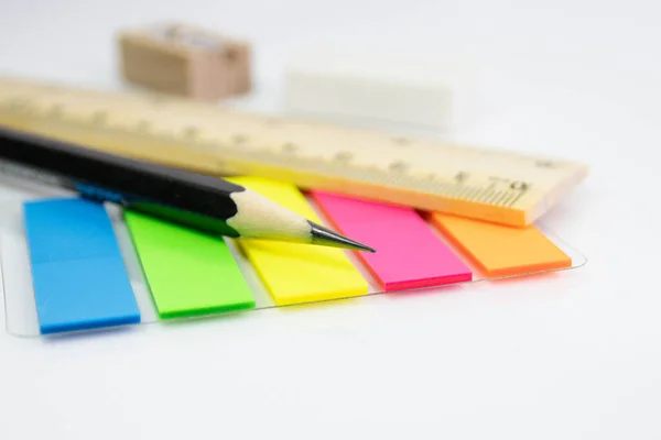 Close Pencil Paper Color Note White Background — Stockfoto