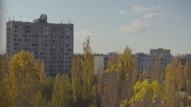 Terk edilmiş daireler. İnsansız bir şehir. Nükleer santralde felaket. Ukrayna. Pripyat.