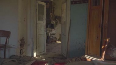 Terk edilmiş daireler. İnsansız bir şehir. Nükleer santralde felaket. Ukrayna. Pripyat.