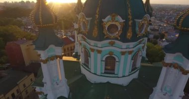 Andrew Kilisesi. Ukrayna. Ukrayna şehri Kyiv. Yaz Havası