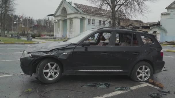 Irpin Ucrania 2022 Coches Tiro Abandonados Guerra Ucrania Bombardeo Ciudad — Vídeo de stock