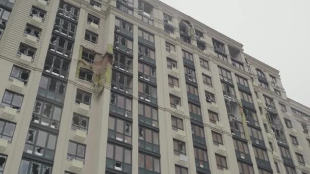 Destruiu Edifícios Após Ataque Aéreo Cidade Irpin Guerra Ucrânia — Vídeo de Stock