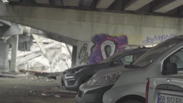Irpin Vagyok Ukrajnában 2022 Október Elhagyott Kocsikat Háború Ukrajnában Város — Stock videók
