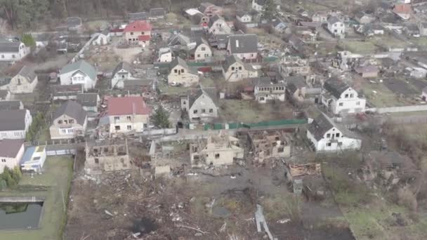 Vernietigde Gebouwen Een Luchtaanval Stad Irpin Oorlog Oekraïne — Stockvideo