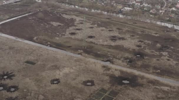 Staden Irpin Efter Flyganfallet Gropar Efter Explosioner Ukraina — Stockvideo